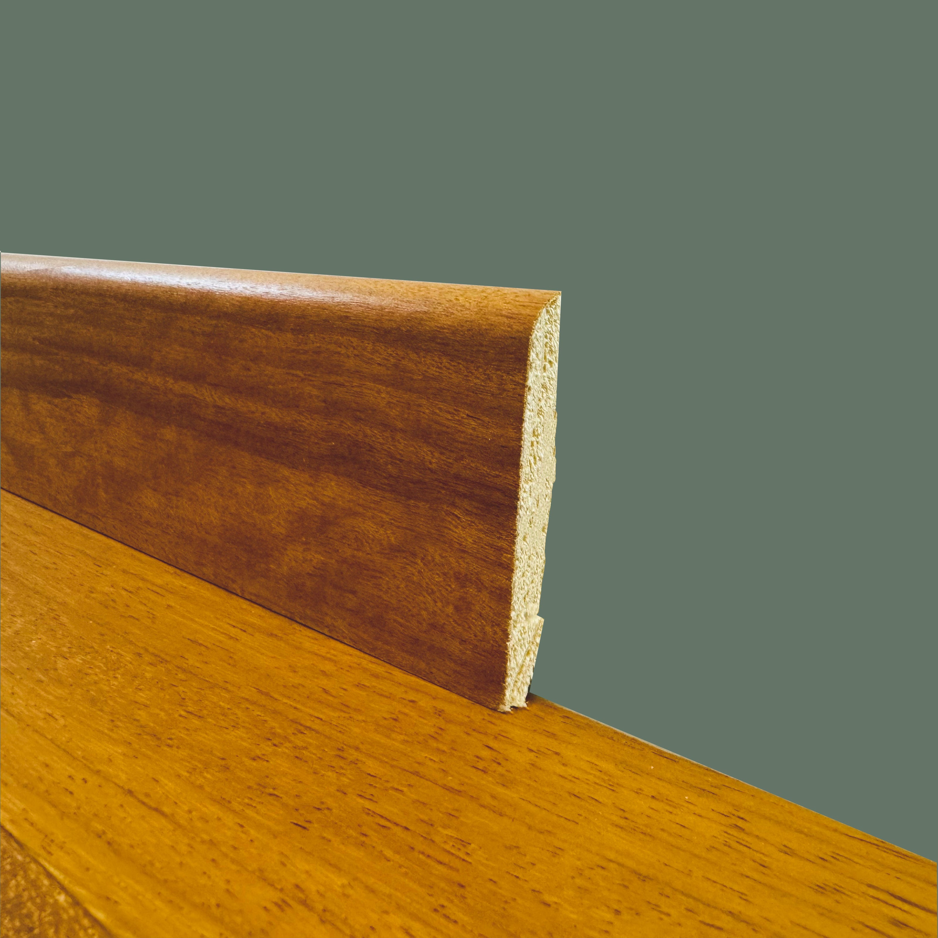 BATTISCOPA BC in legno MASSELLO impiallacciato VERO LEGNO DI DOUSSIE' 70x10 verniciato opaco poro aperto - Eternal Parquet