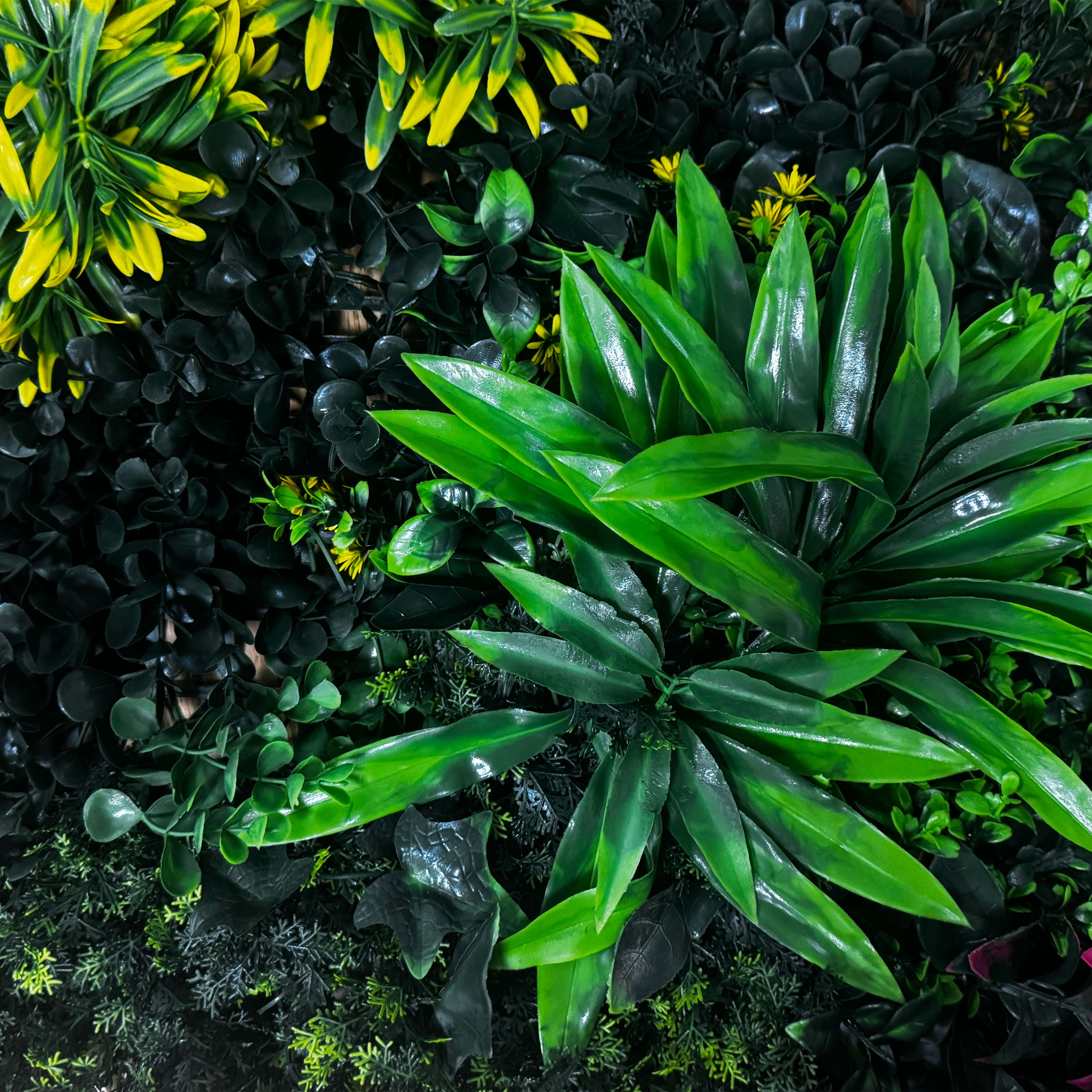 Pannelli Verde Verticale 50×50 cm Ultra-realistici e folti, per interno/esterno Mod. Romantic - Eternal Parquet - Eternal Parquet