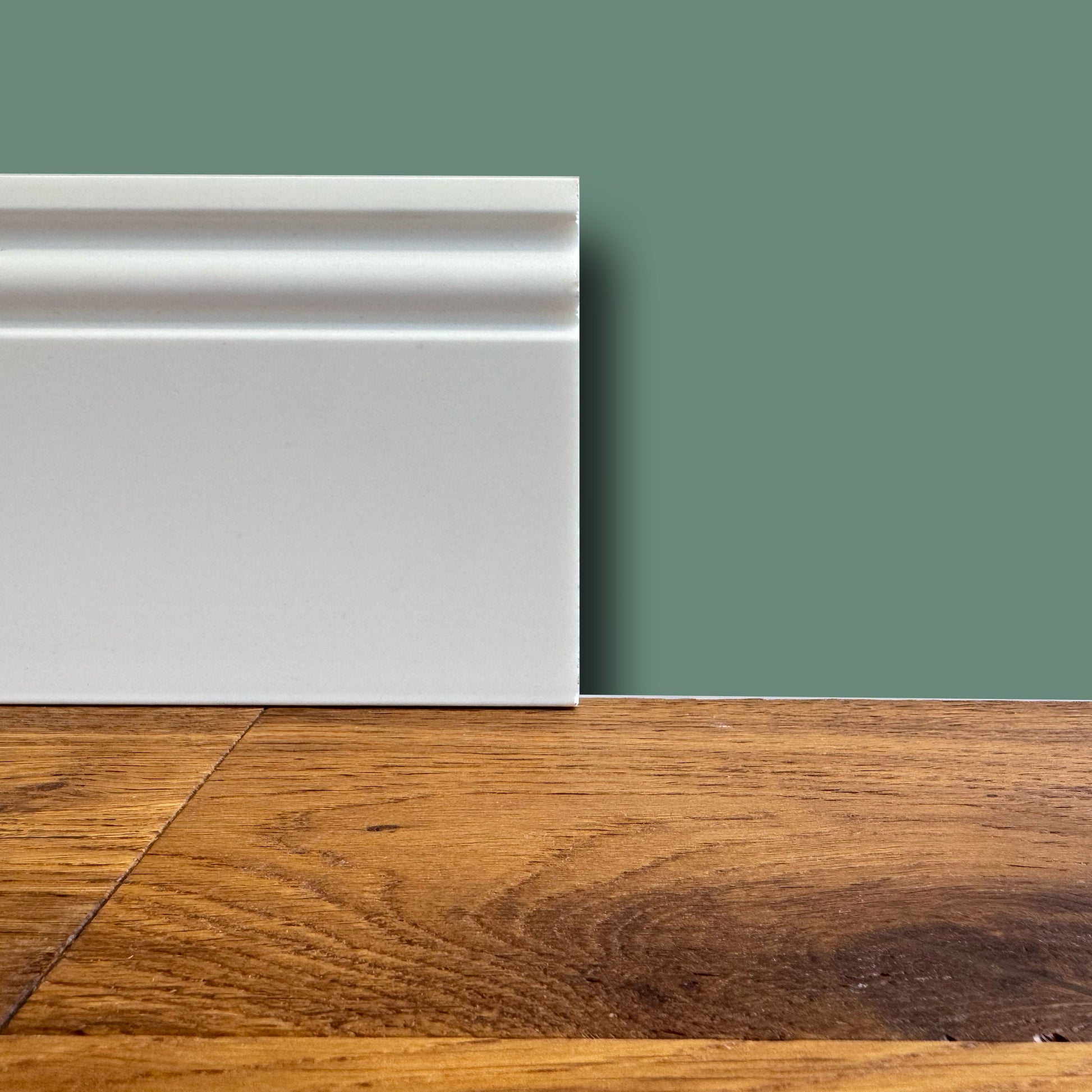 bancale da 100ml di Battiscopa DUCALE in POLIMERI linea BASICBOARD  120x15mm - BIANCO pitturabile - Eternal Parquet