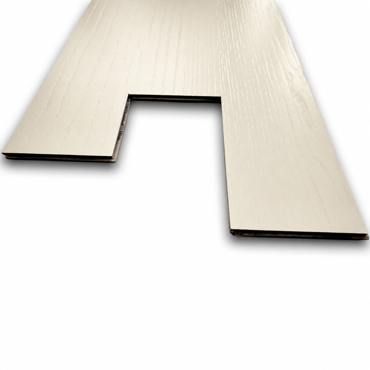 €18,99 m2 * GARBELOTTO STOCK * Parti på 19 m2 prælakeret parket i børstet HVID eg SELECT 10x115x600/800 (3,5 mm ædel)