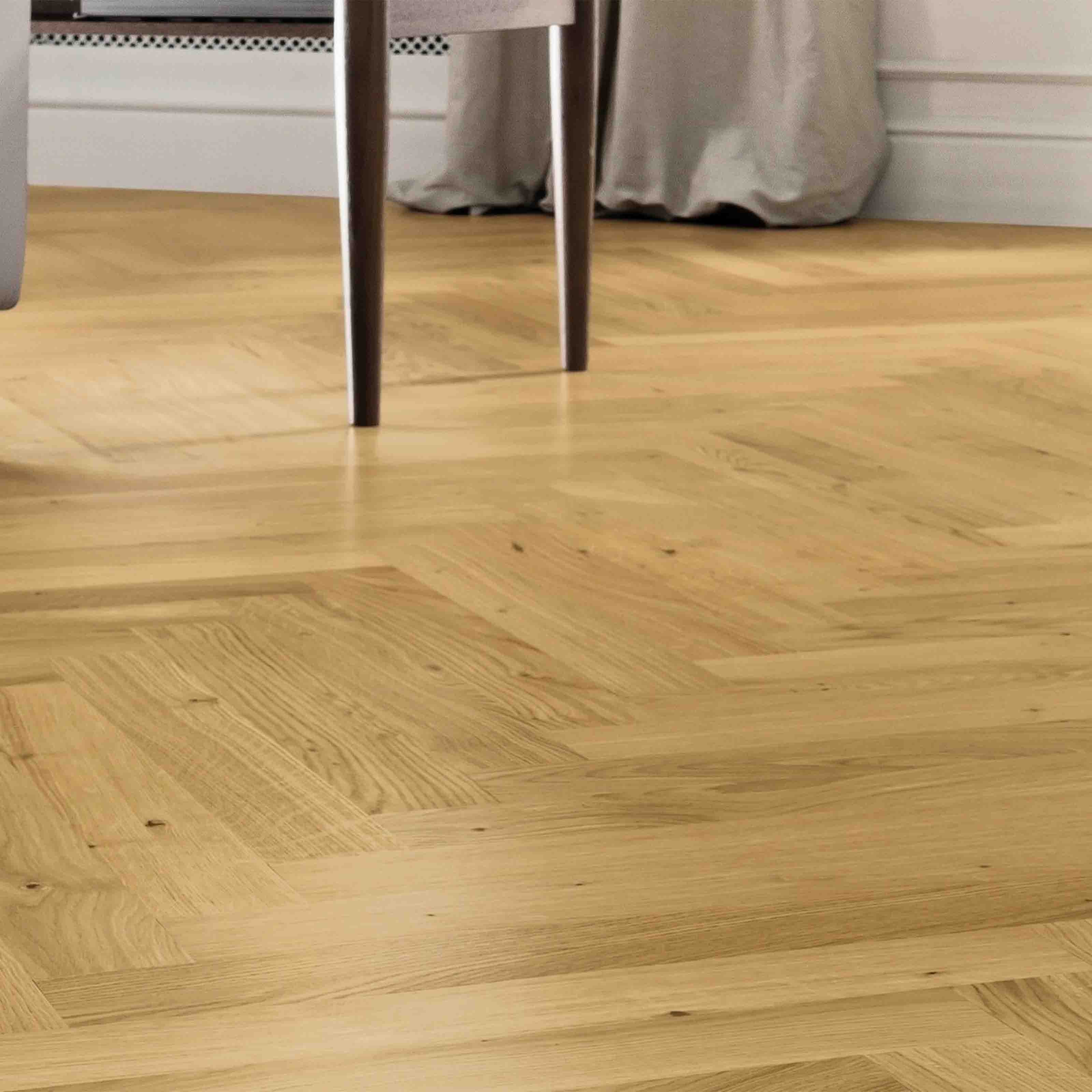 32,90€ mq ***STOCK*** Bancale da 71 mq di  Prefinito HARO, rovere Allegro Verniciato 10x70x490 Spina - Eternal Parquet