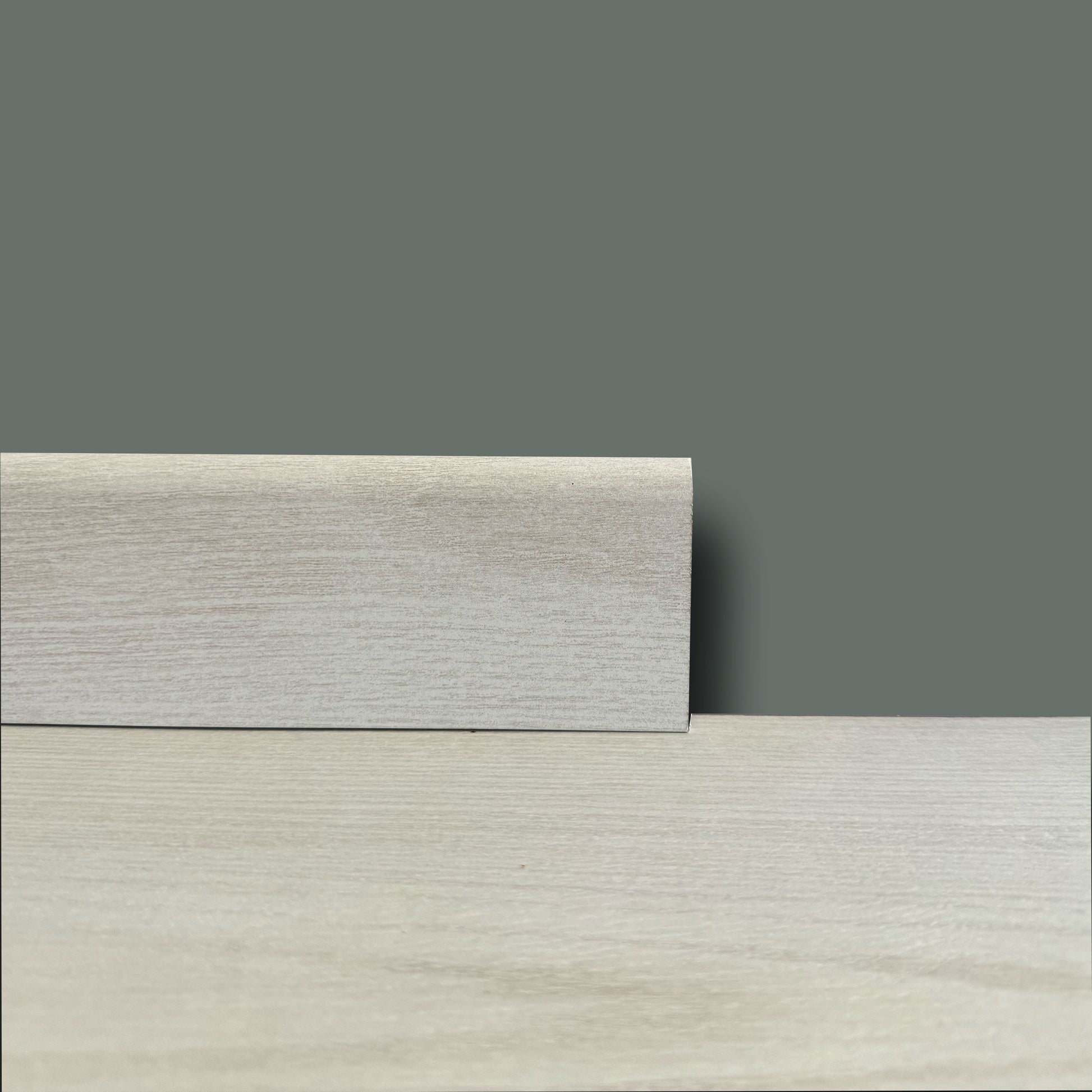 €2,99ml - BATTISCOPA in FIBRA DI LEGNO coordinato GAMMA LAMINATI 70x15 inclinato vari decori - Eternal Parquet