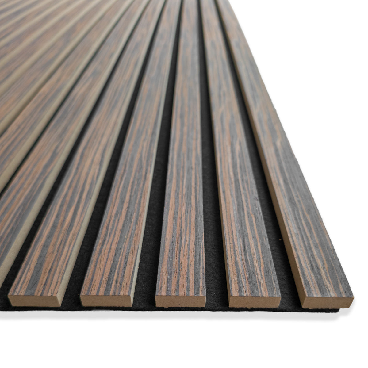 Pannello Acustico a Lamelli in Vero Legno di Rovere, Fibra di Legno e Feltro 12x600x2900 mm – 1,74 m² (Copia) - Eternal Parquet