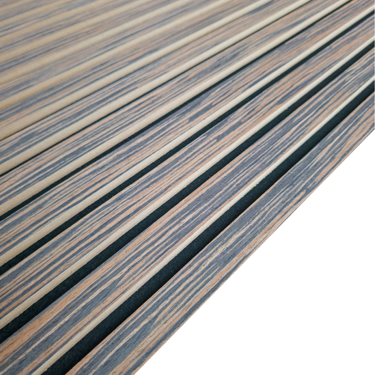 Pannello Acustico a Lamelli in Vero Legno di Rovere, Fibra di Legno e Feltro 12x600x2900 mm – 1,74 m² (Copia) - Eternal Parquet