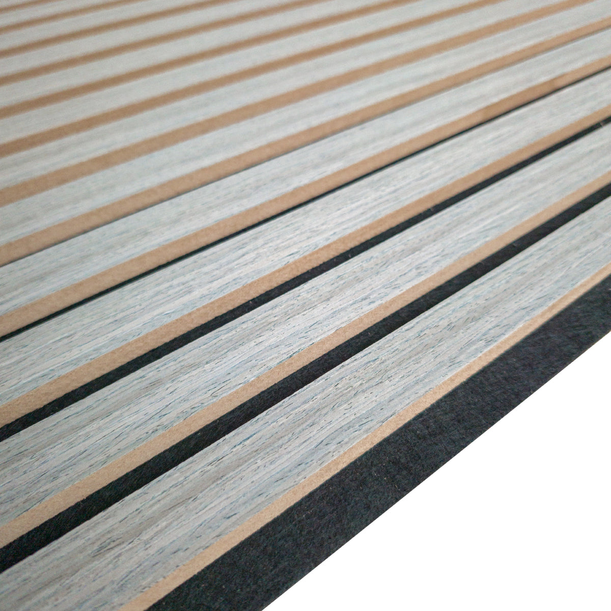 Pannello Acustico a Lamelli in Vero Legno di Rovere, Fibra di Legno e Feltro 12x600x2900 mm – 1,74 m² - Eternal Parquet