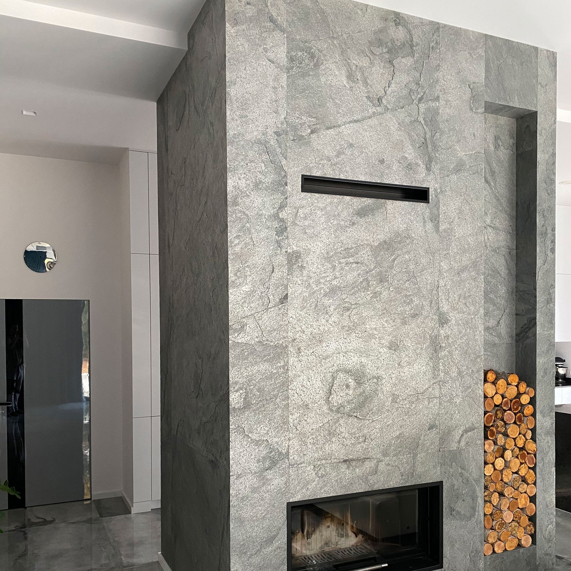 pannello rivoluzionario di Rivestimento interno-esterno in VERA PIETRA flessibile 280x122x0,3cm ANTRACITE Eternal Parquet