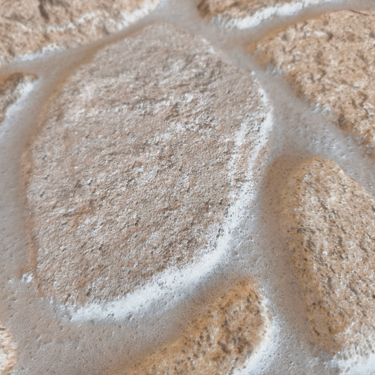 Pannello Isolante per Cappotto Interno ed Esterno in Styrofoam 3D Effetto Pietra di Tracia 1200x500x30 mm