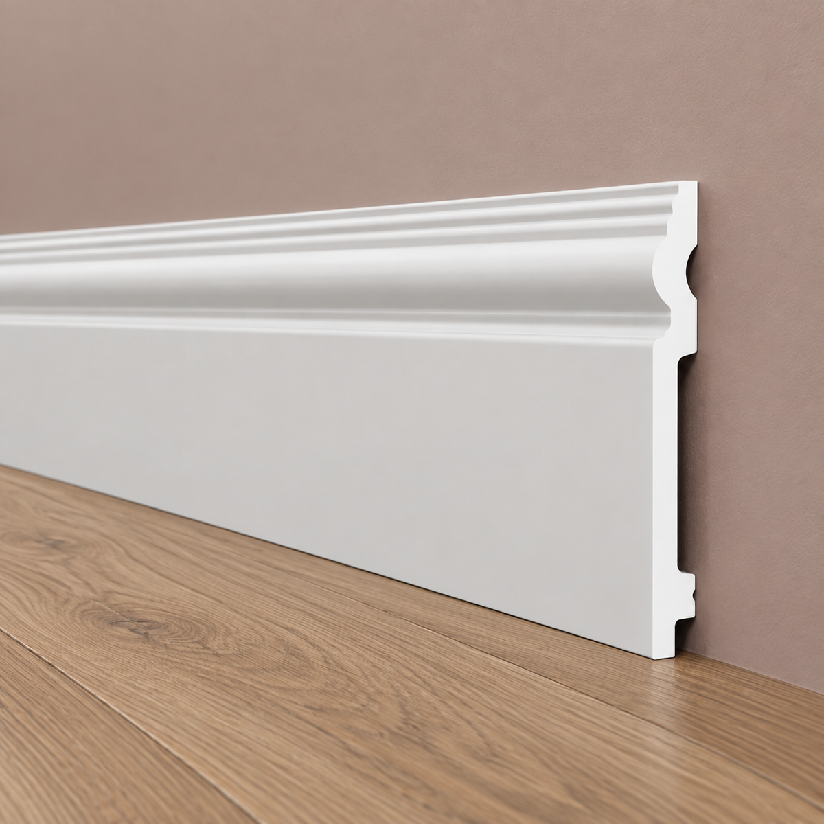 Battiscopa RESISTO in polimeri extracompatti mod. SFORZESCO Bianco mis. 170x15mm (prezzo al metro)