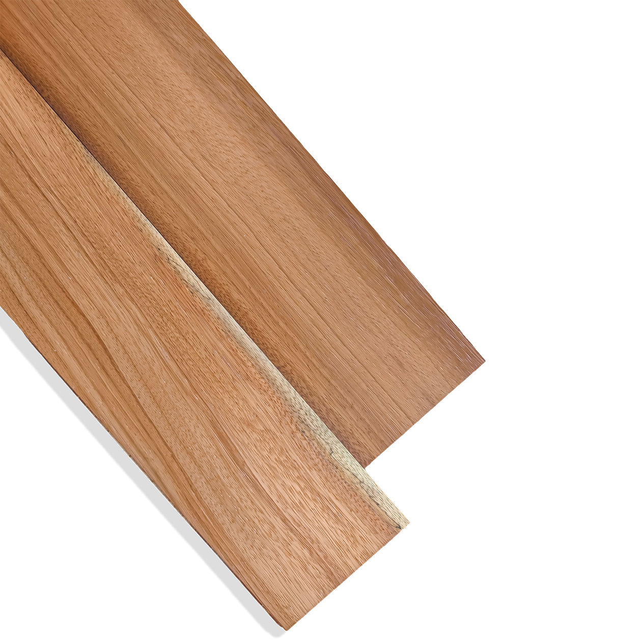 Parquet Prefinito in Doussié Gold Garbelotto Spazzolato Verniciato Opaco Senza Bisello 10x140x1480/1780 mm – Lotto 14 mq