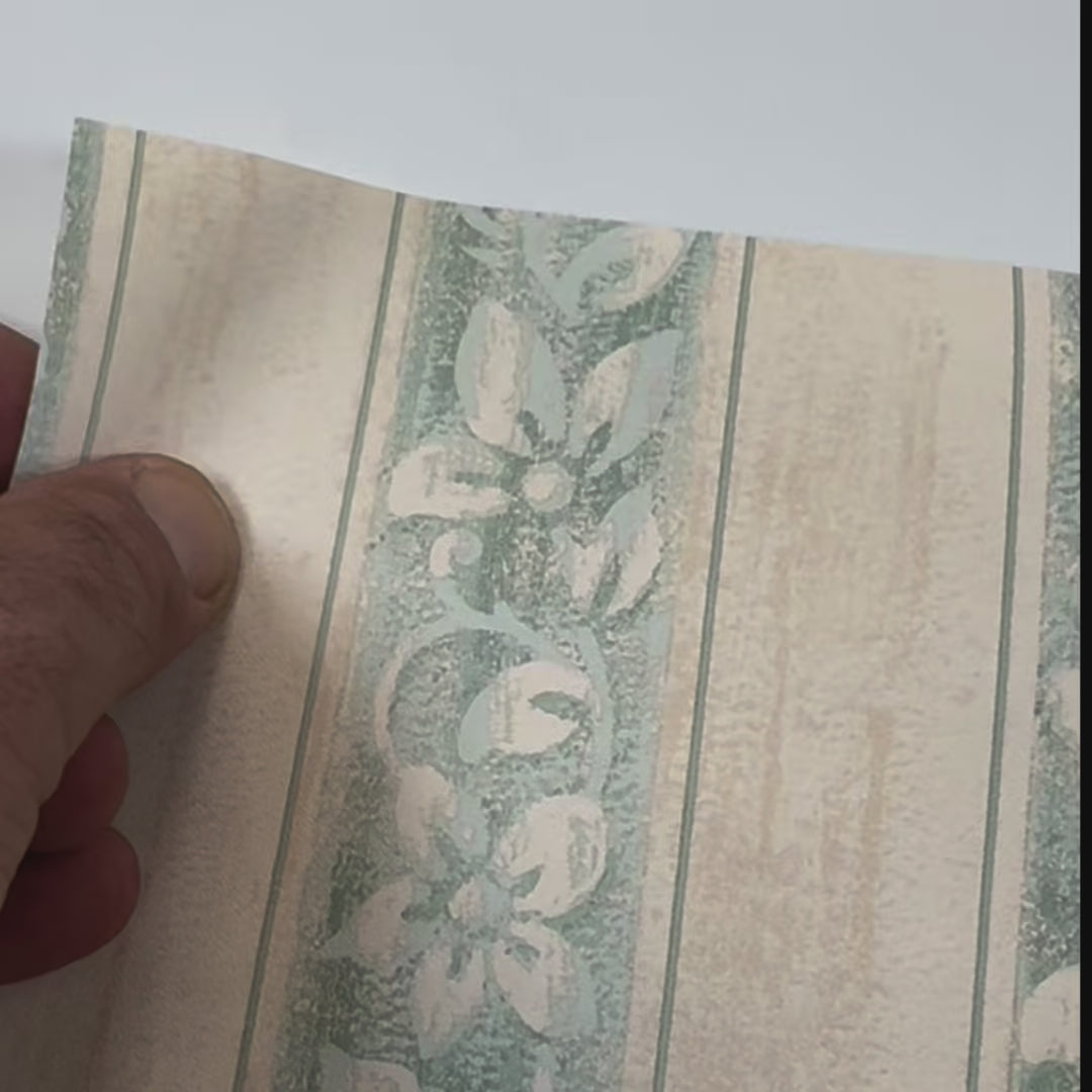 Carica video: SUPER STOCK €0,56 al mq  - Rotolo da 5,2mq (10x0,52mt) di Carta da Parati vinilica Top Quality lavabile RIGHE E FIORI
