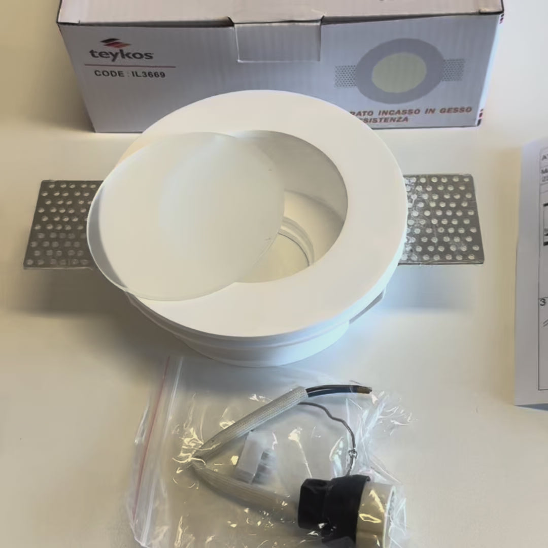 Charger la vidéo : *EN STOCK* Douille encastrée en céramique pour spot en plâtre, diamètre 150 mm, avec verre, 40 W, culot GU10, IP20 