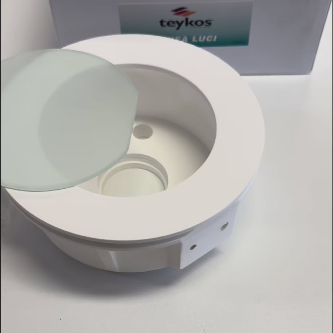 Charger la vidéo : *EN STOCK* n° 10 Douille encastrée en plâtre céramique, diamètre 170 mm, avec verre, 40 W GU10, IP20 