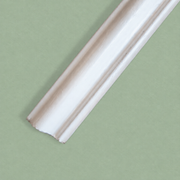 Profilo Bugna per Boiserie in Legno Massello di Ayous Bianco Laccato 30x18 mm con Gola 4x6 mm – Barra da 2,25 m