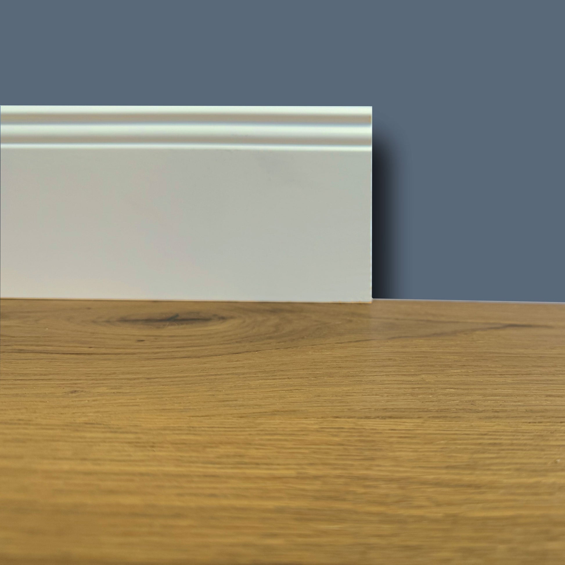 100ml di Battiscopa PREMIUM in legno MASSELLO mod.DUCALE 120x15 laccato bianco RAL 9010  (Avorio) - Eternal Parquet