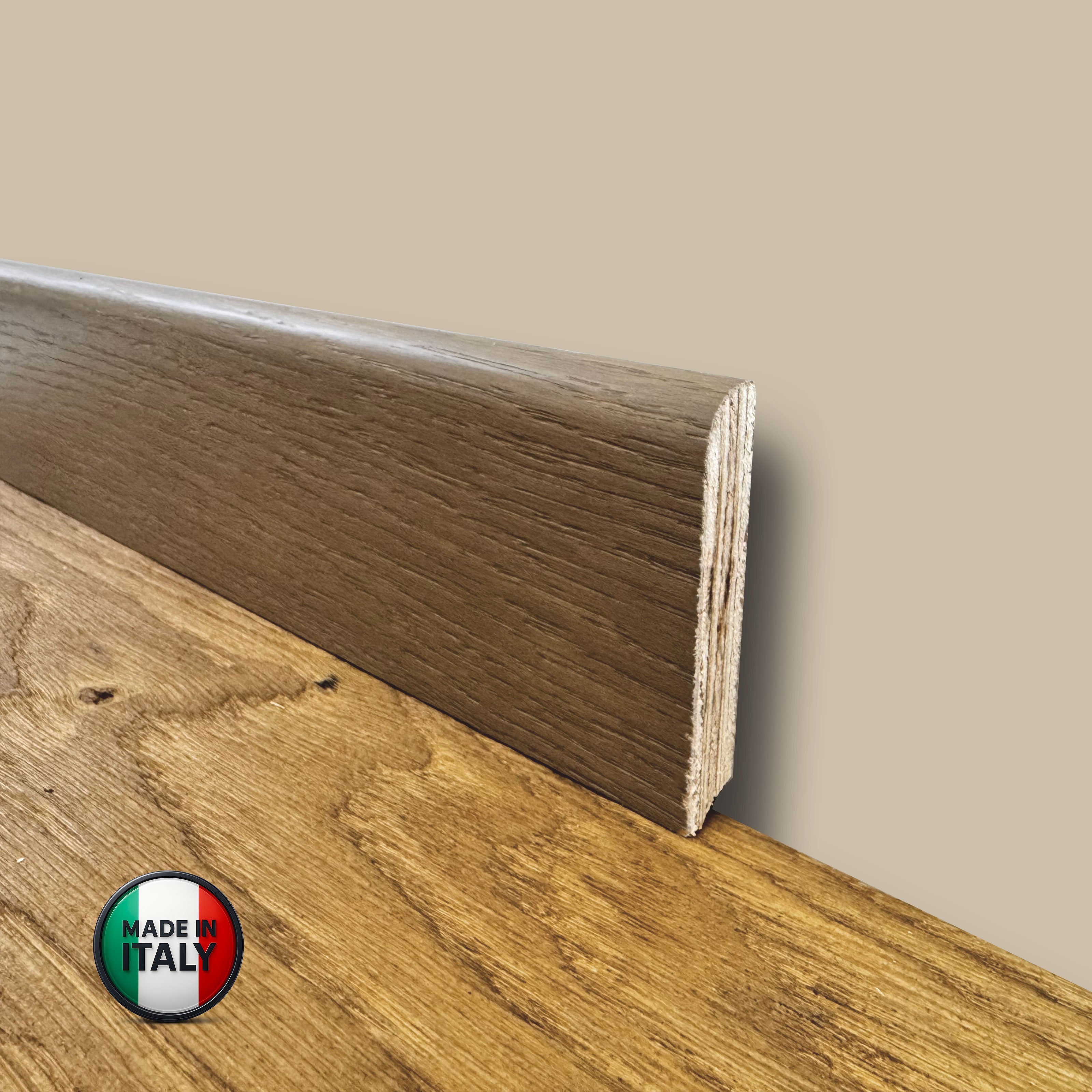 €1,49ml  ** FUORI TUTTO ** Lotti da 100ml di Battiscopa in legno multistrato impiall. ROVERE ROCCIA 70X10mm - Eternal Parquet
