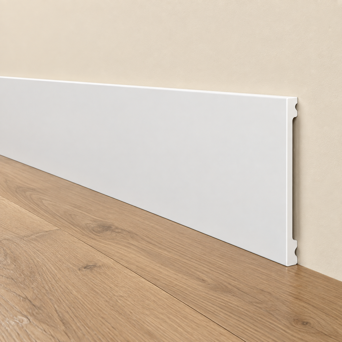 Battiscopa SQUADRATO BIANCO Passacavo 250x13mm in POLIMERI - Polistrutturato (prezzo al metro)