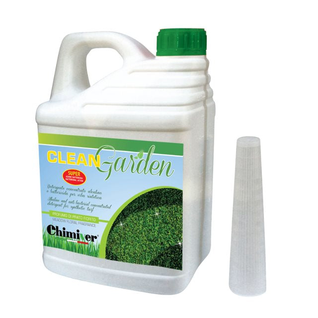 Clean Garden detergente sanificante per prati in erba sintetica 1L 5L 25L Chimiver - Eternal Parquet