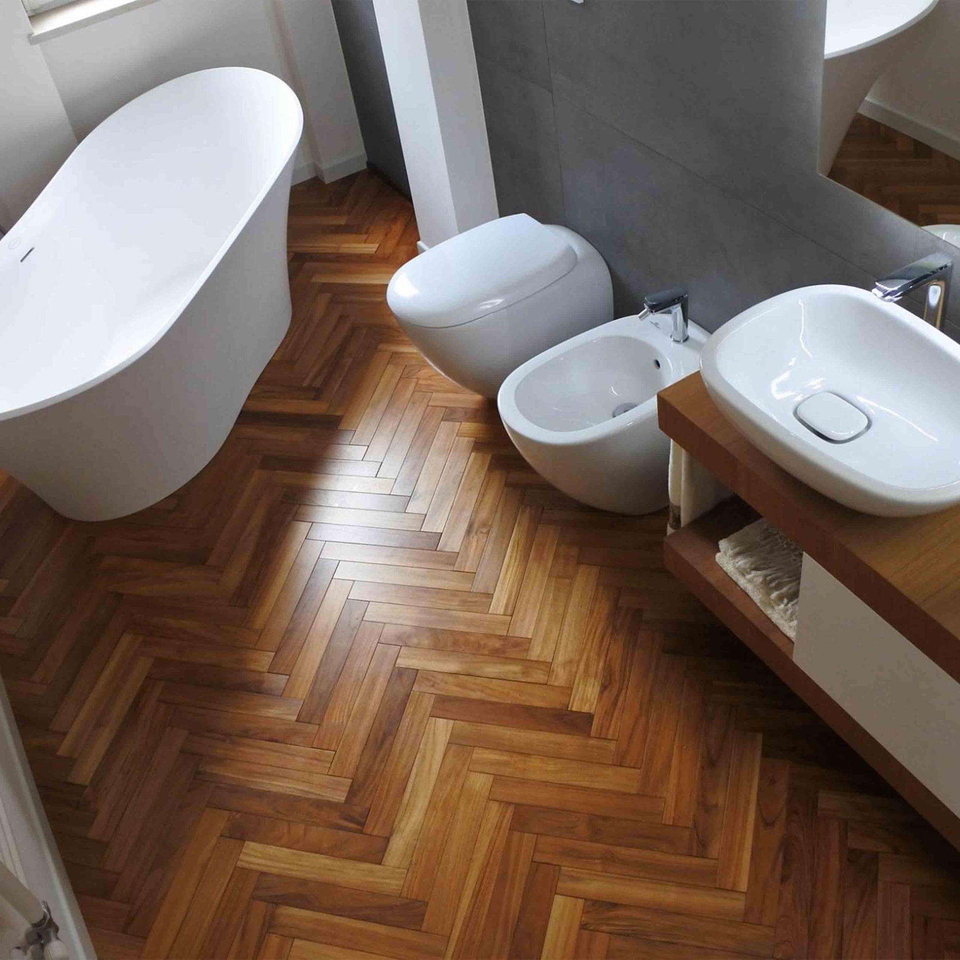 € 52.90 al mq -  Parquet prefinito Massiccio in teak asia Finitura Vernice PRIMA SCELTA 10x60x360 microbisellato verniciato satinato a poro aperto posa anche a spina di pesce freeshipping - Eternal Parquet