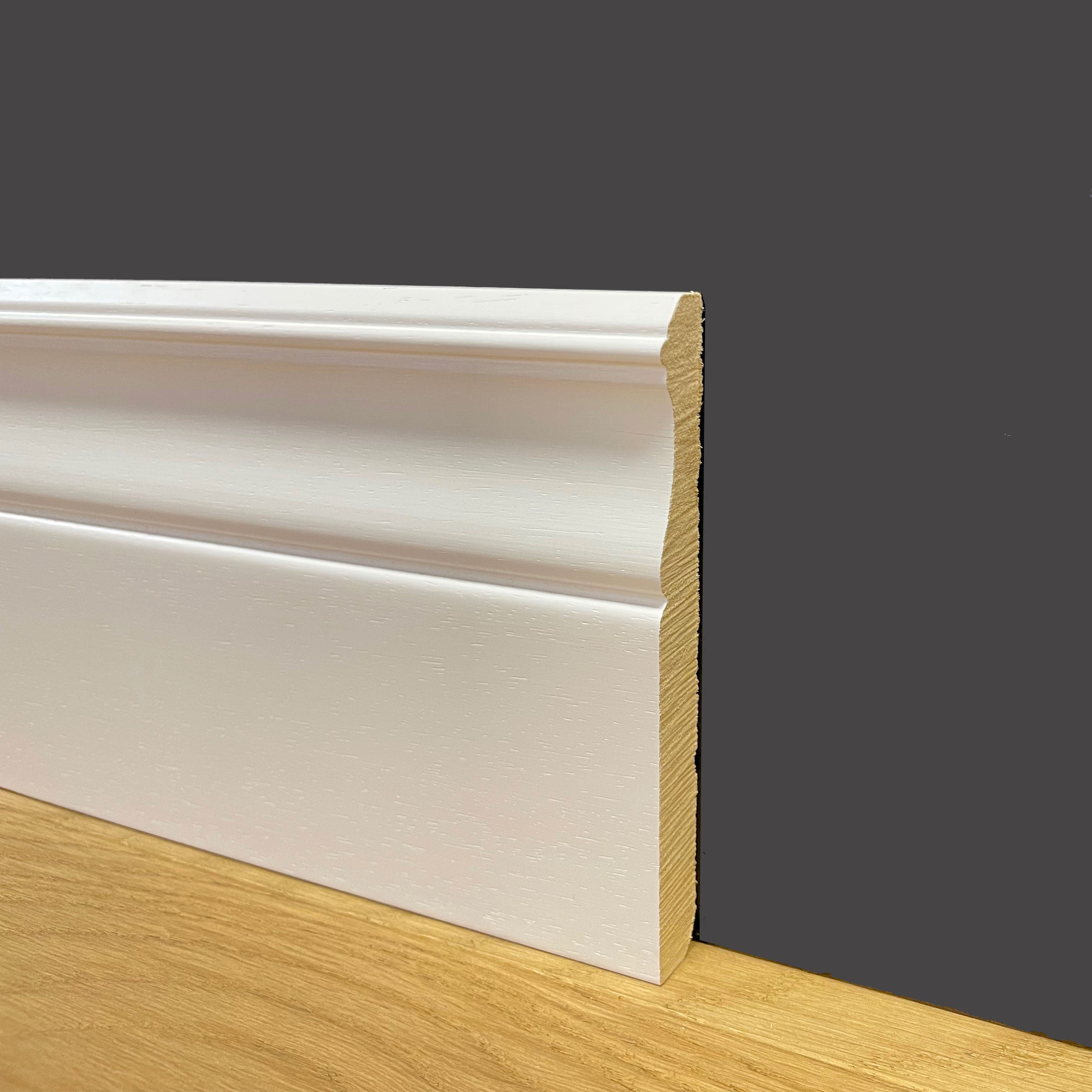 96 METRI LINEARI BATTISCOPA legno MASSELLO LUIGI XIV 120X13 Laccato Bianco - Eternal Parquet