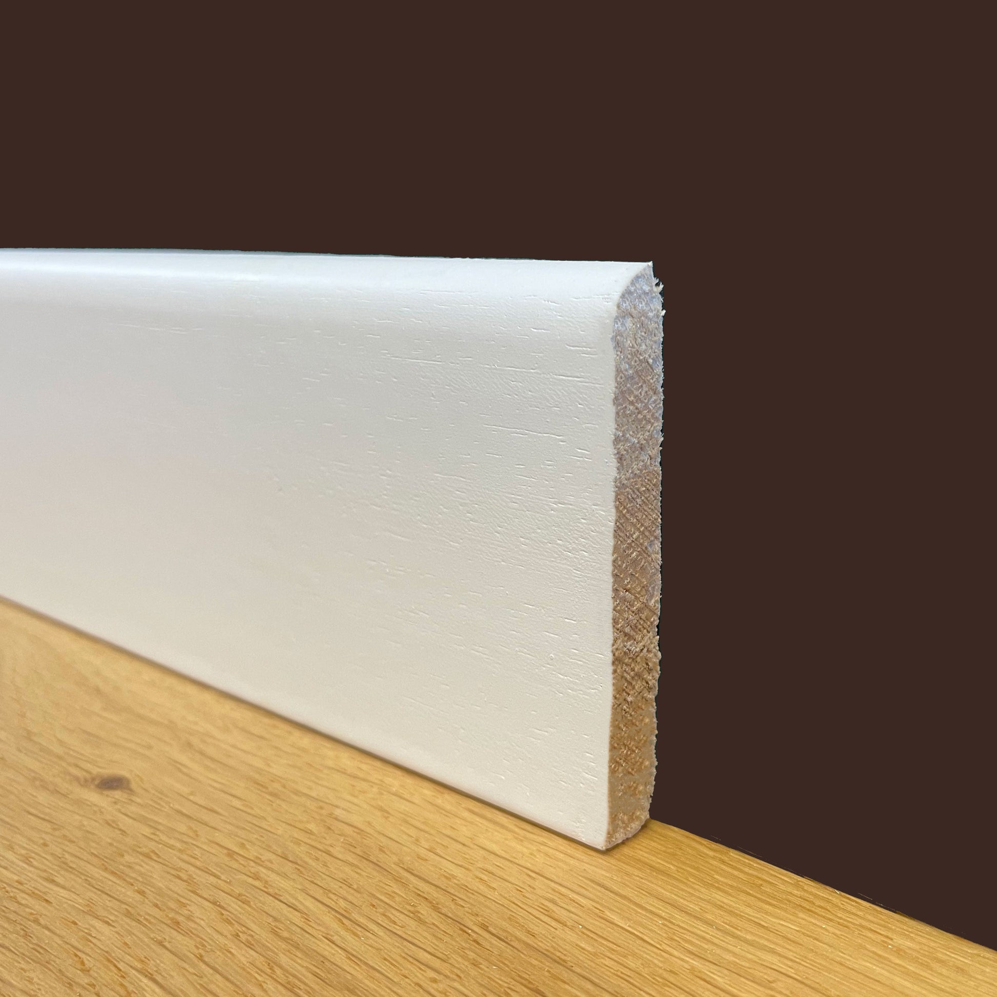 96 ml di BATTISCOPA BC laccato bianco in legno MASSELLO 70X10 - Eternal Parquet