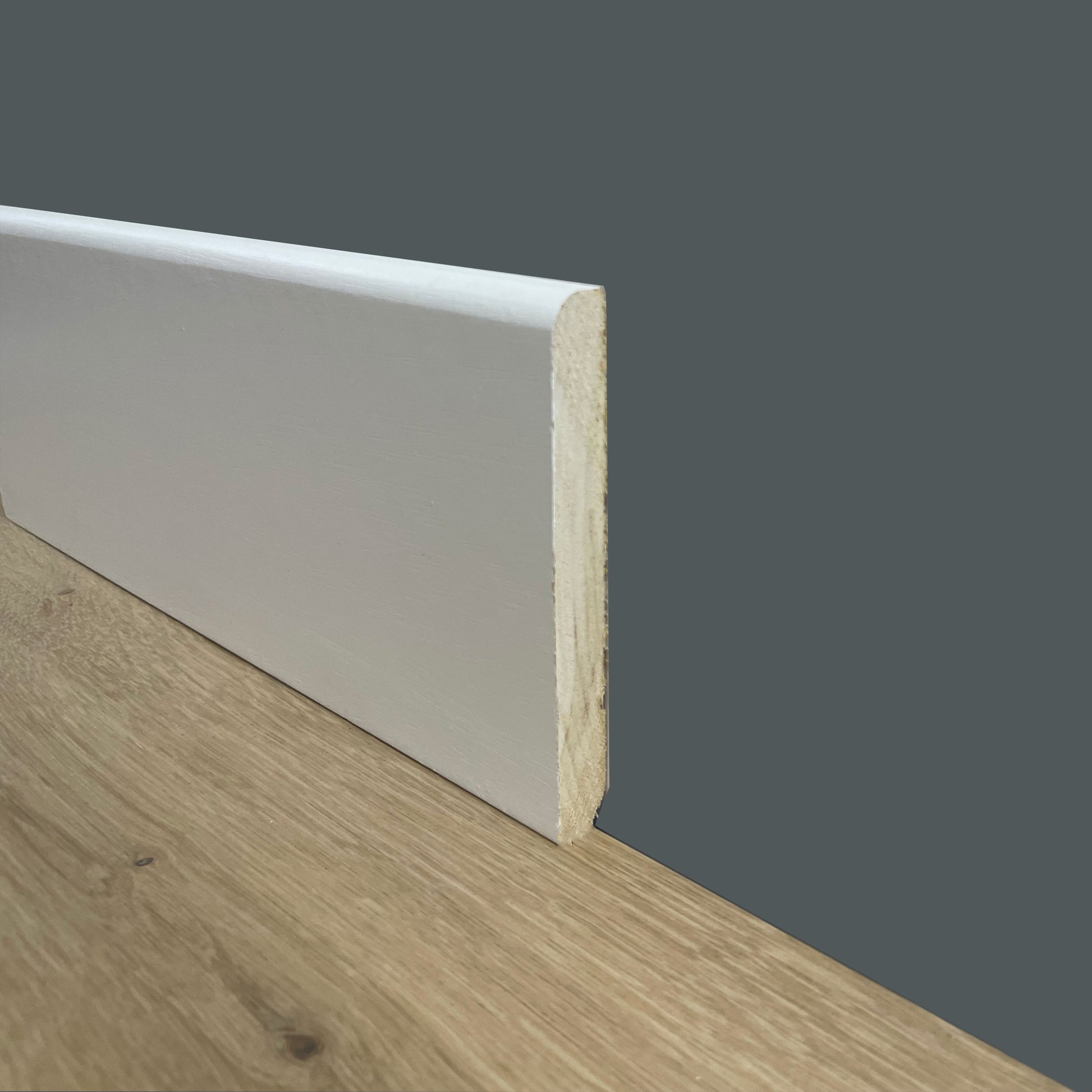 Battiscopa - zoccolini in Legno Massello alto BC - 120x13mm  Laccato Bianco - Eternal Parquet