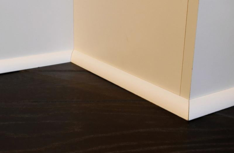 96ML Basolino Impiallacciato, Battiscopa, Zoccolino Stondato 14x14mm - Eternal Parquet