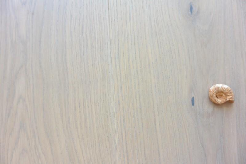 Maxilistone prefinito in rovere Grigio Fango EKO SUBLIME PLANK mod.SPRING 221x14x2200 Spazzolato oliato eco nodato e bisellatura 2 lati
