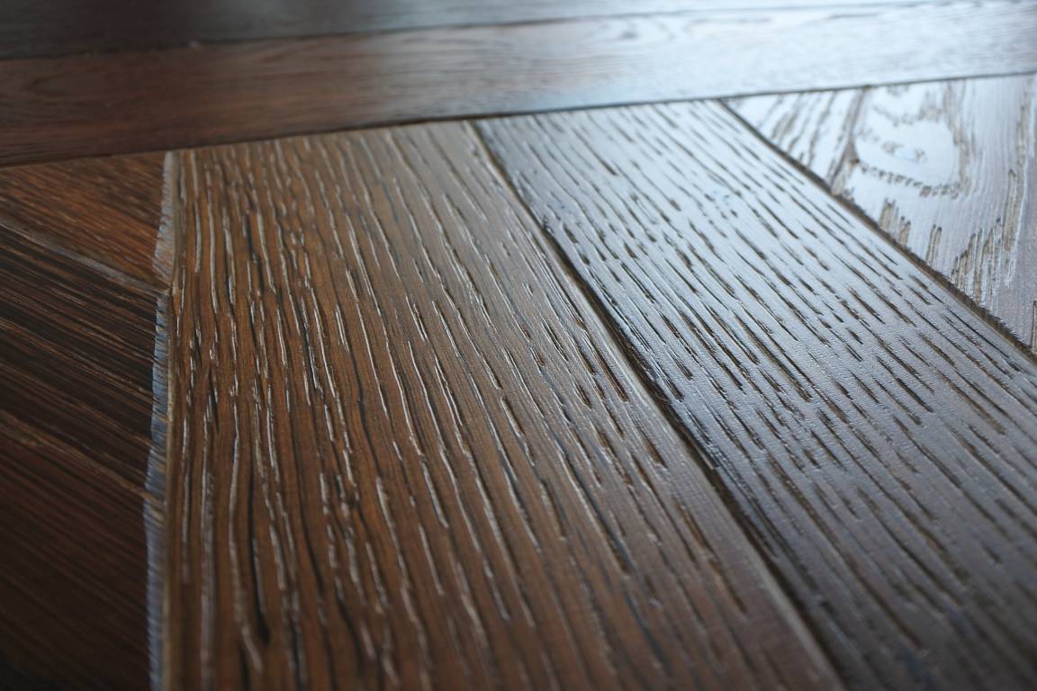 ***LOTTO STOCK***parquet prefinito quadrotte 390x390x14mm HERMITAGE classico in ROVERE ANTICO SPAZZOLATO THERMO verniciato OPACO - Eternal Parquet