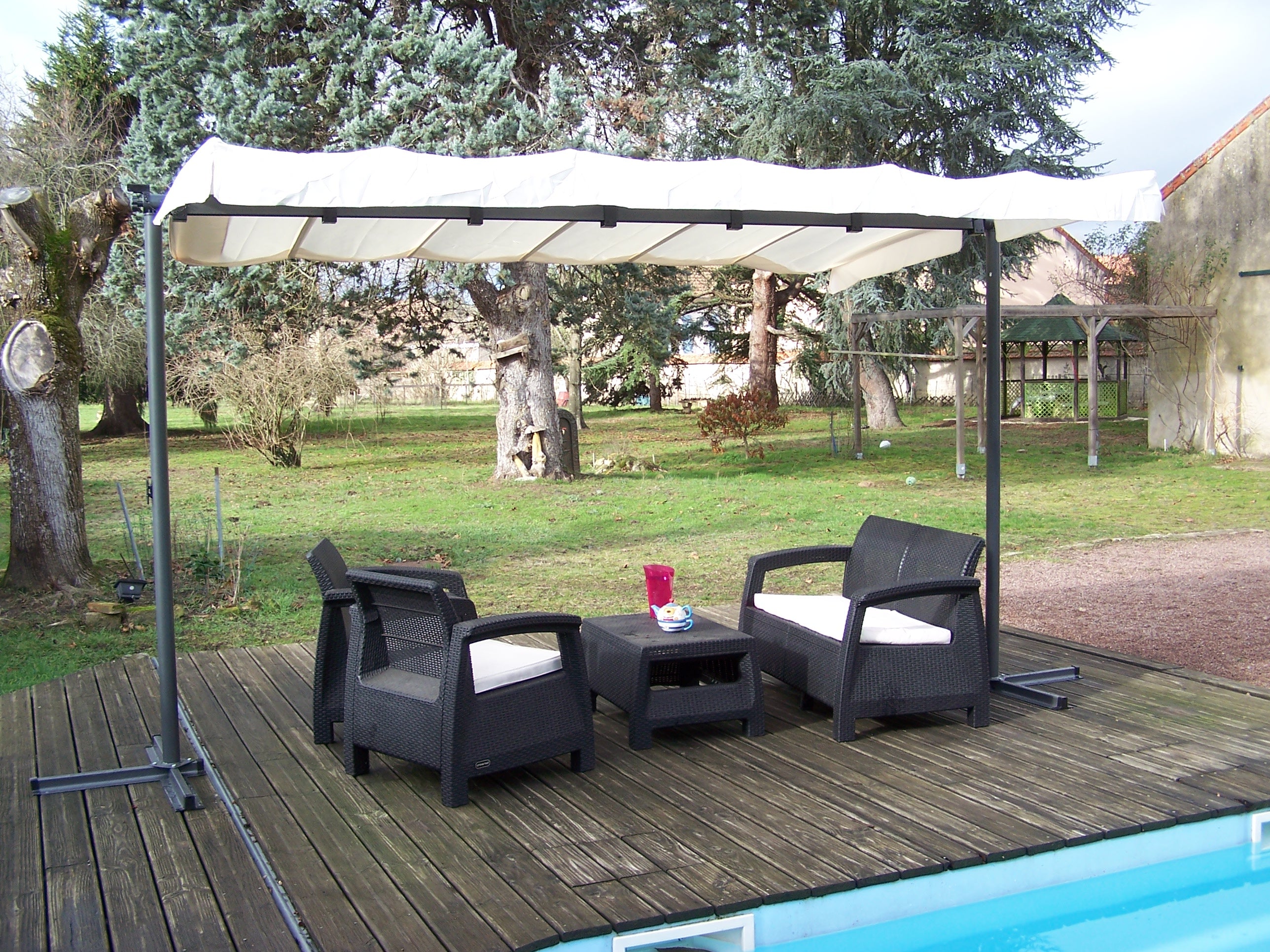 Pegola A Baldacchino Con Telo Girevole Ed Allungabile 250x350x220cm - Eternal Parquet