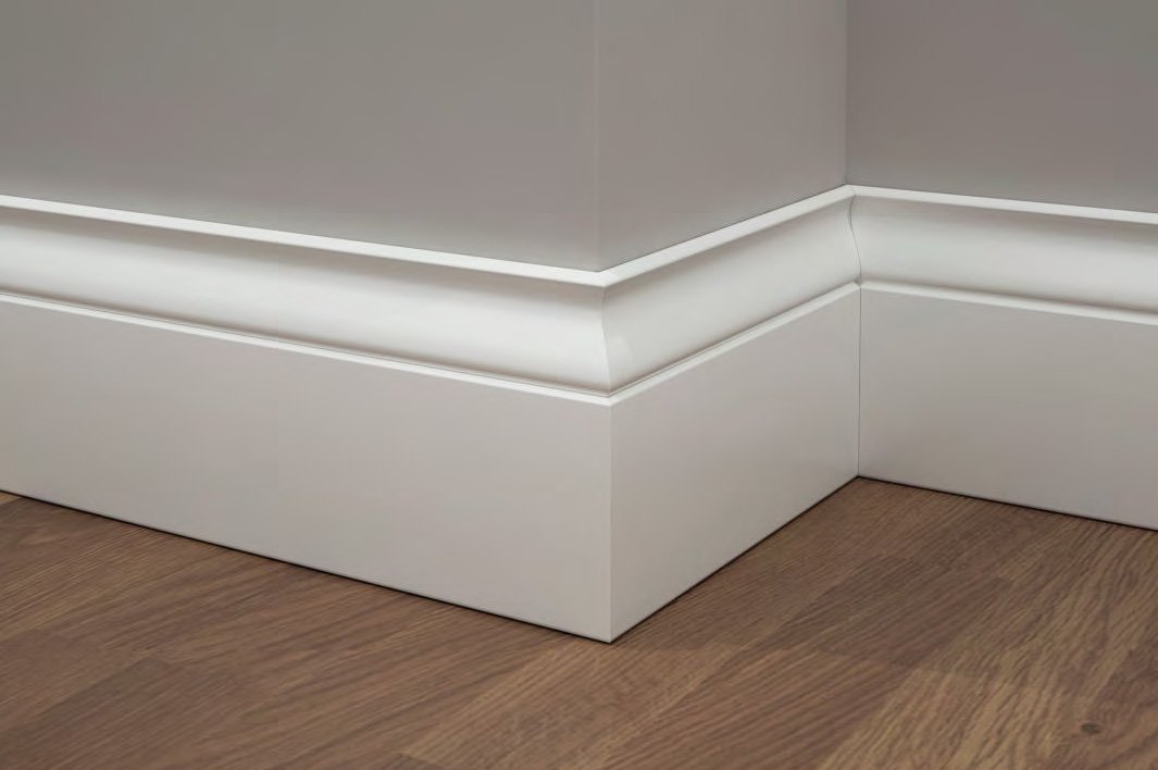 HELIZABETH SKIRTING BOARD 120X13 white lacquered SOLID WOOD/SOLID Zoccolino  (price per linear metre)